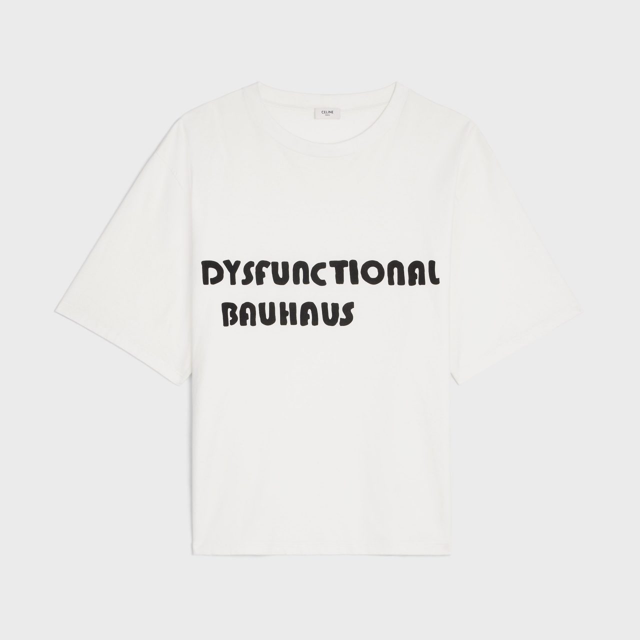 セリーヌDYSFUNCTIONAL BAUHAUS新品未使用 セリーヌ オムが東京と大阪にてポップアップストアをオープン