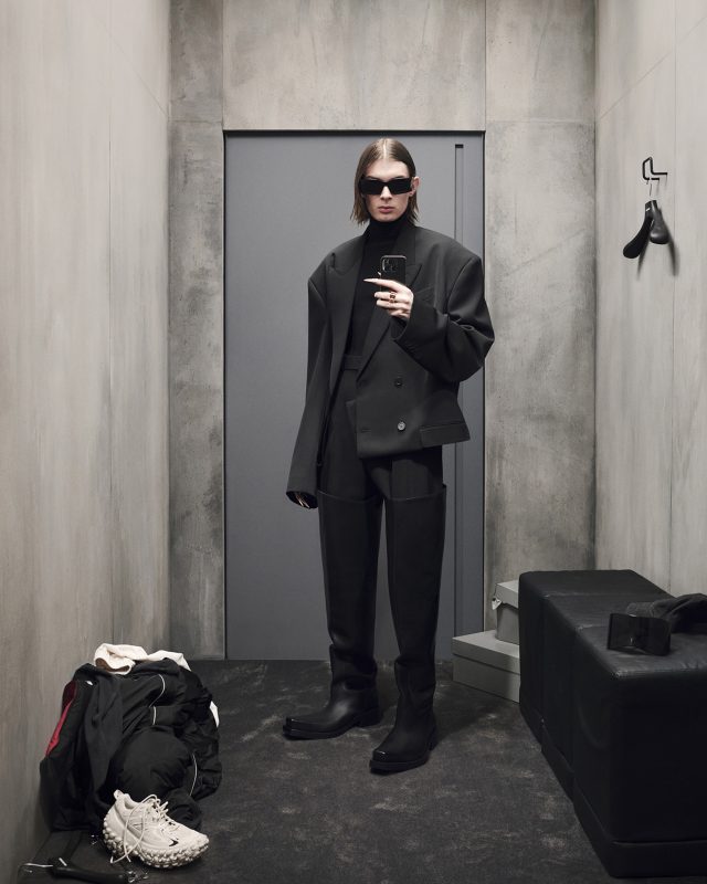 FALL 23 READY-TO-WEAR