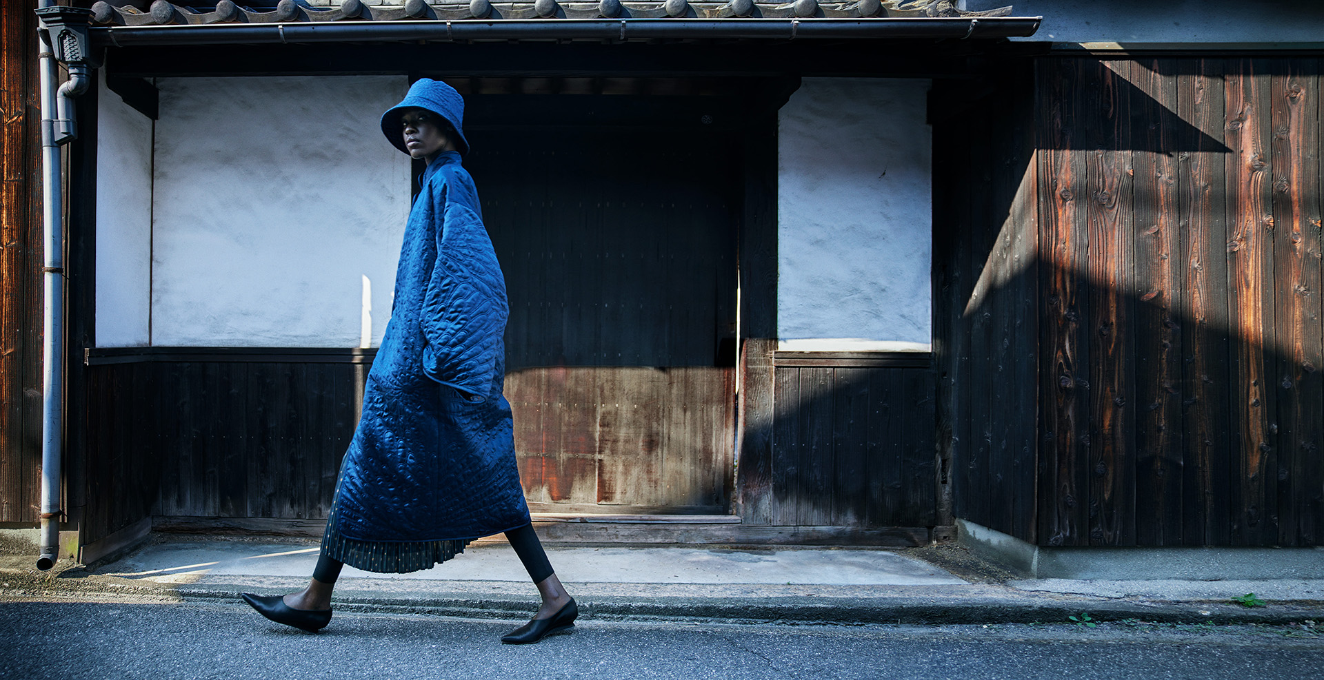 ロロ・ピアーナが2024年春夏広告キャンペーンを発表。マリオ