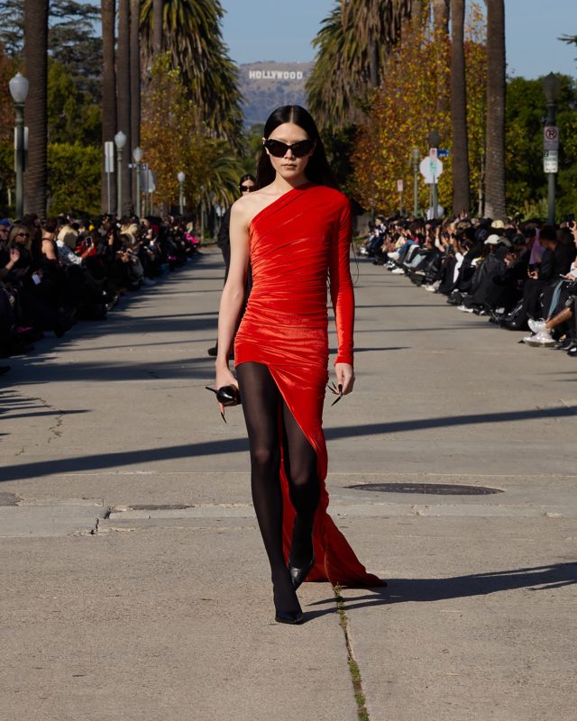 BALENCIAGA 2024AW タイトスカート 2024 FW READY-TO-WEAR | BALENCIAGA | Collections | The