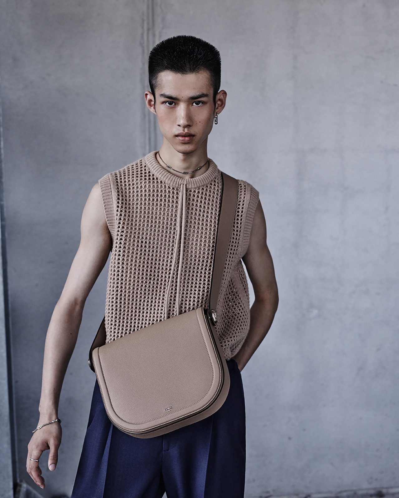 FENDI 新作 お洒落 バックパック Fendi Chiodo Small Diagonal FENDI | Chiodo Small Diagonal Backpack | Unisex | Blue