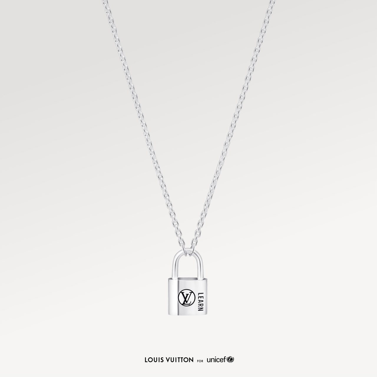 フィリップスLouis Vuitton ネックレス UNICEFコレクション ルイ・ヴィトンがユニセフ支援のための新しいコレクションを発表