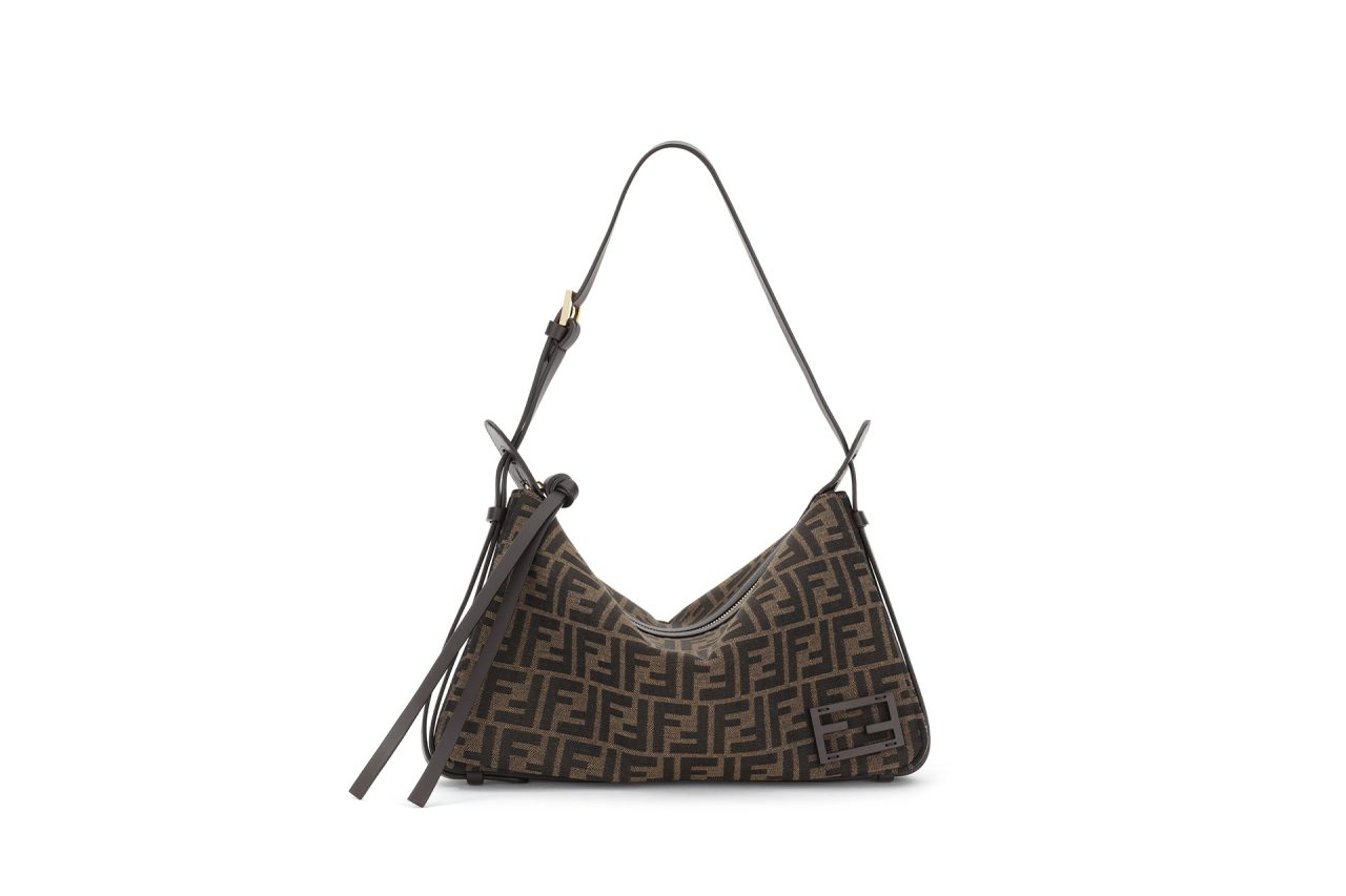 フェンディがミニマルで実用的な「シンプリー フェンディ