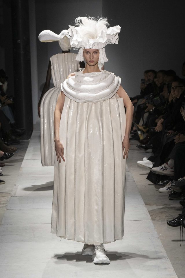 【COMME des GARÇONS】2025ss チュールスカート　シルバー COMME des GARÇONS】2025ss チュールスカート シルバー COMME