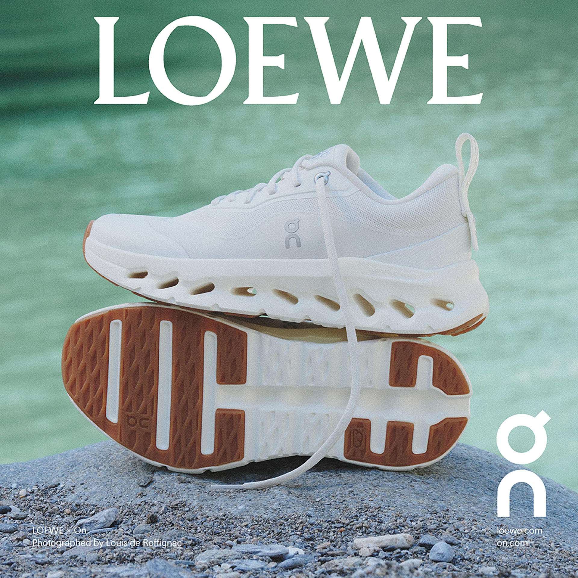 LOEWE スニーカー ラグジュアリーとエンジニアリングの融合。ロエベとスイス発の
