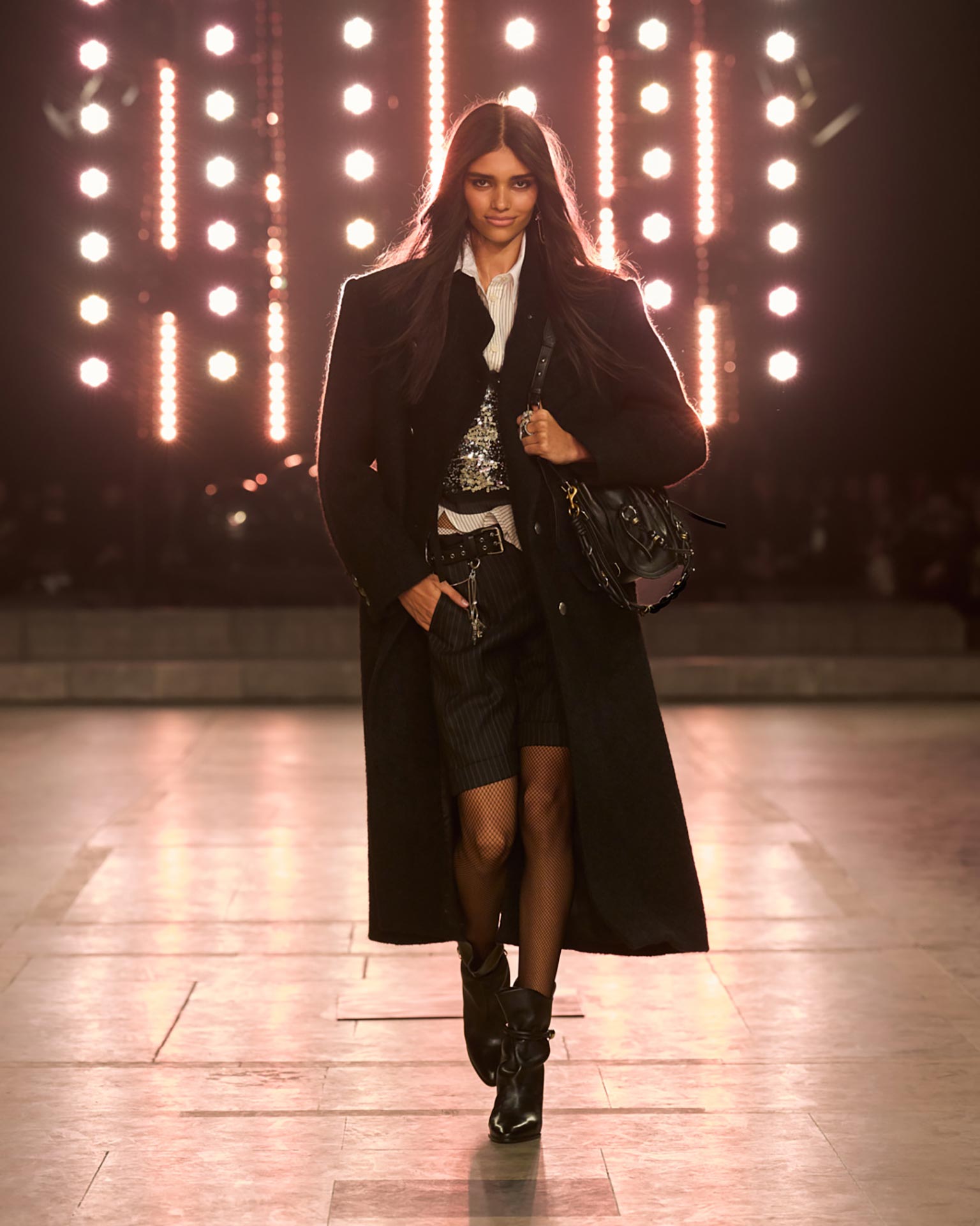 【関税込み】Isabel Marant ブラック Marcello フーディ 2025 FW READY-TO-WEAR | ISABEL MARANT | Collections | The