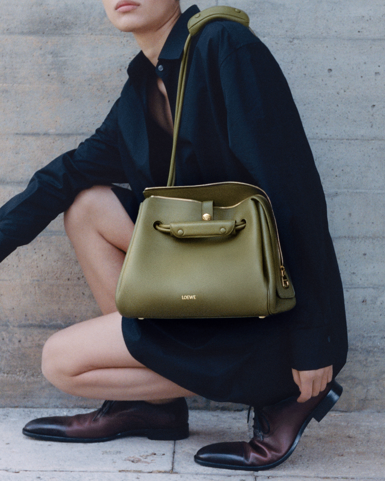 LOEWE_SS25_SHOW_ONLINE_STORIES 
