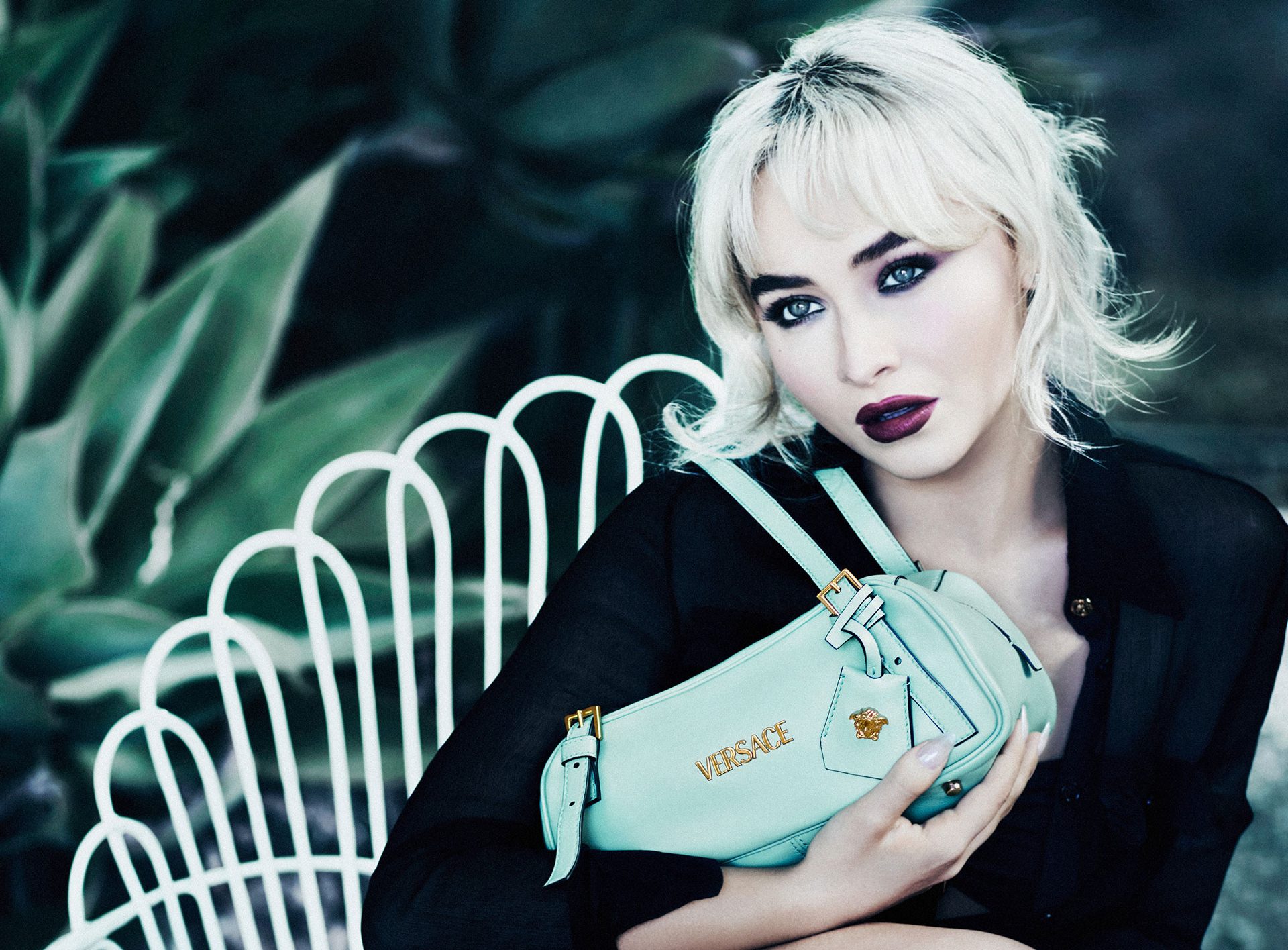 ヴェルサーチェが銀座三越にてポップアップを開催。「ラ ヴァカンツァ