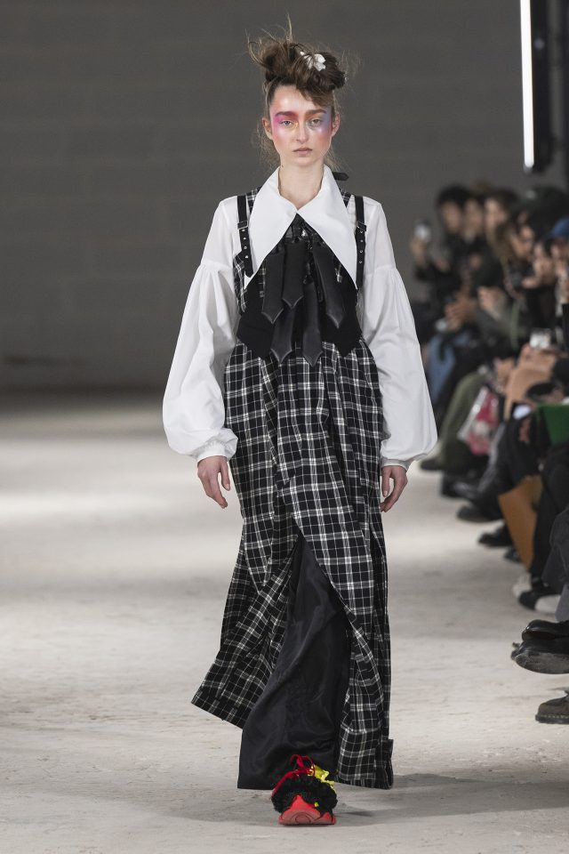 Noir by Kei Ninomiya
Fall winter 2024 2025,
pret a porter,
Womenswear