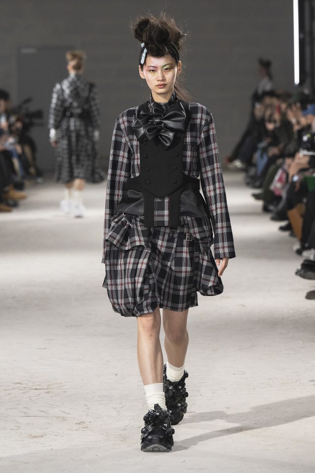 Noir by Kei Ninomiya
Fall winter 2024 2025,
pret a porter,
Womenswear