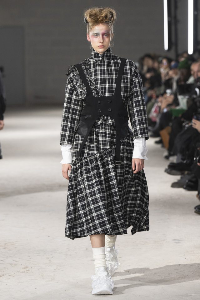 Noir by Kei Ninomiya
Fall winter 2024 2025,
pret a porter,
Womenswear