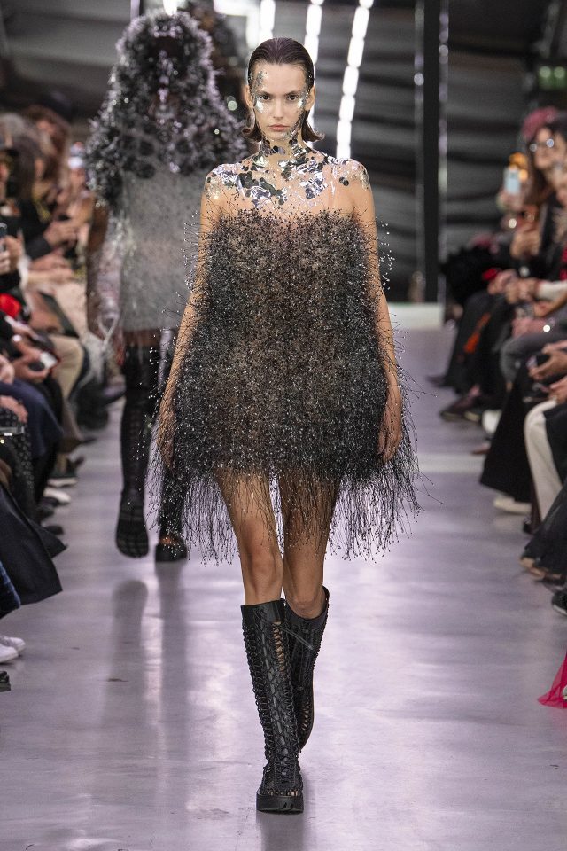 Noir Kei Ninomiya
Spring Summer 2024,
pret a porter,
Womenswear