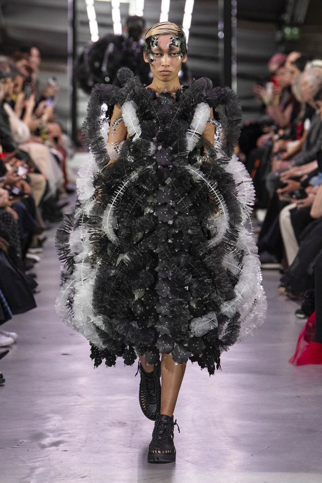 Noir Kei Ninomiya
Spring Summer 2024,
pret a porter,
Womenswear