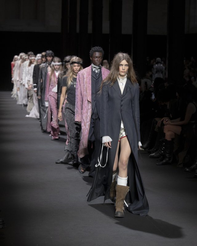 Model on the catwalk at the Ann Demeulemeester fashion show in Paris, Spring Summer 2026 Ready To Wear Fashion Week

Photo by Valerio Mezzanotti / NOWFASHION