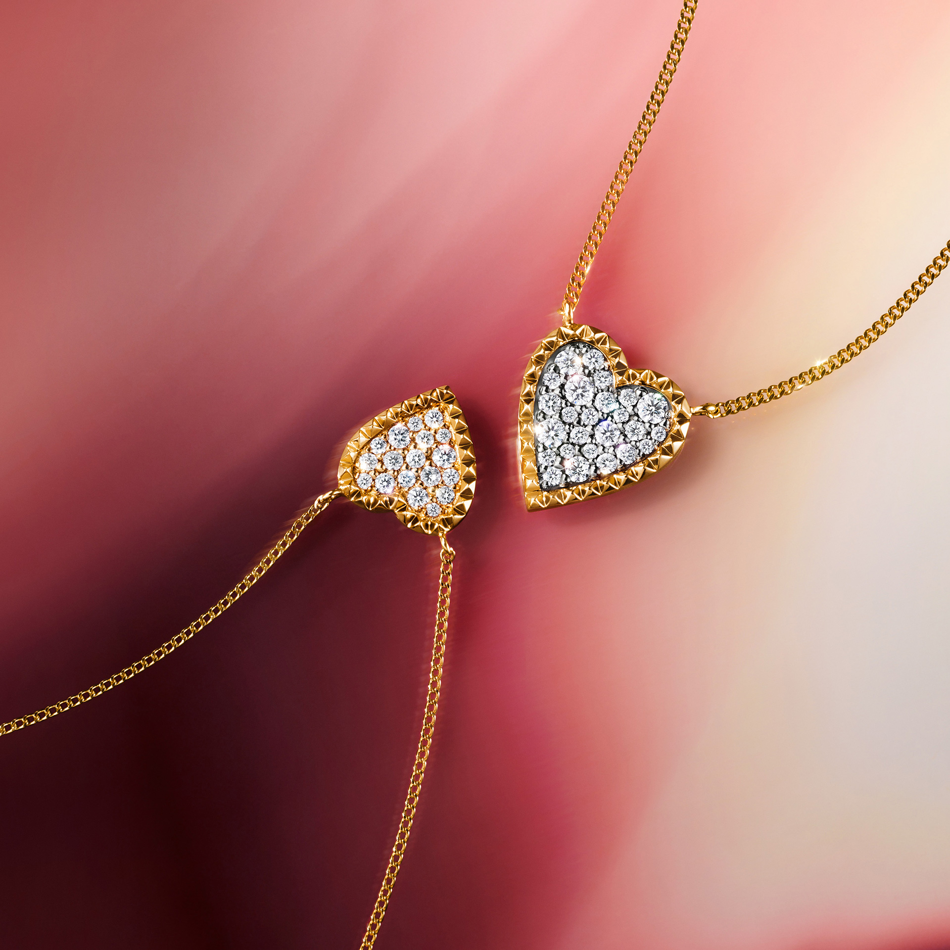 高鳴る胸に輝きをまとって。スタージュエリーからウィンターホリデー