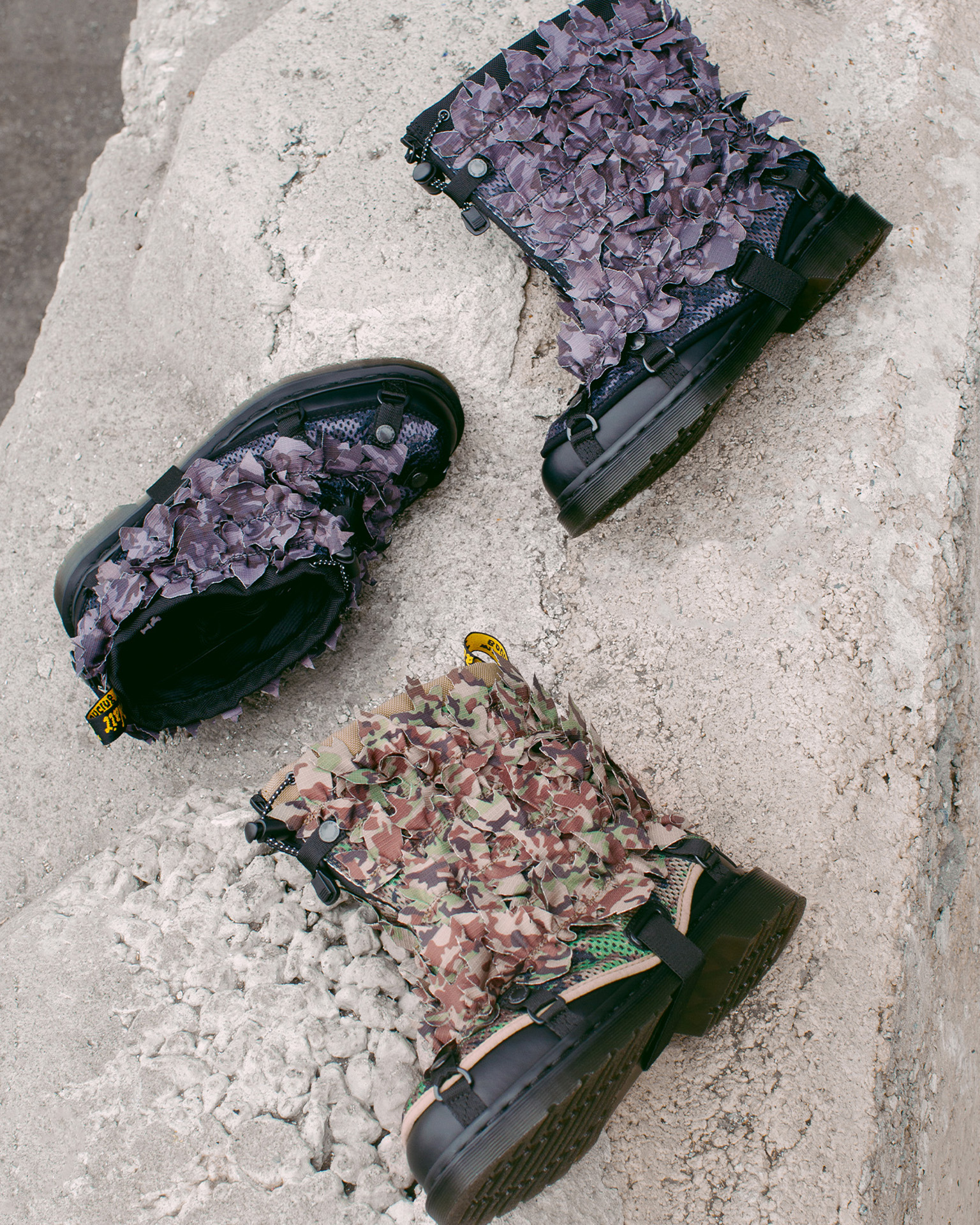 ギリーカモで変装したアイコンシューズが登場。ドクターマーチンと