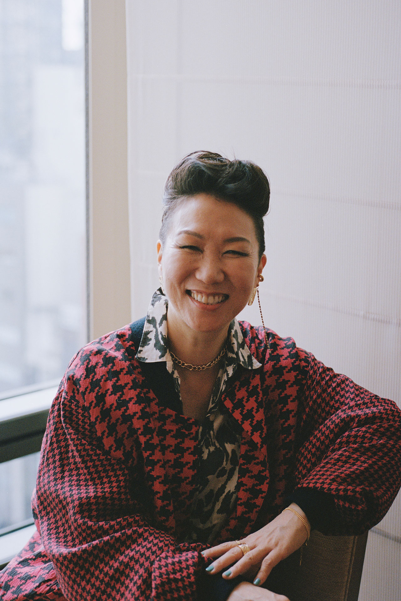 嘘でも、映画は人を救う。映画監督・HIKARI の明るいまなざし | Film 