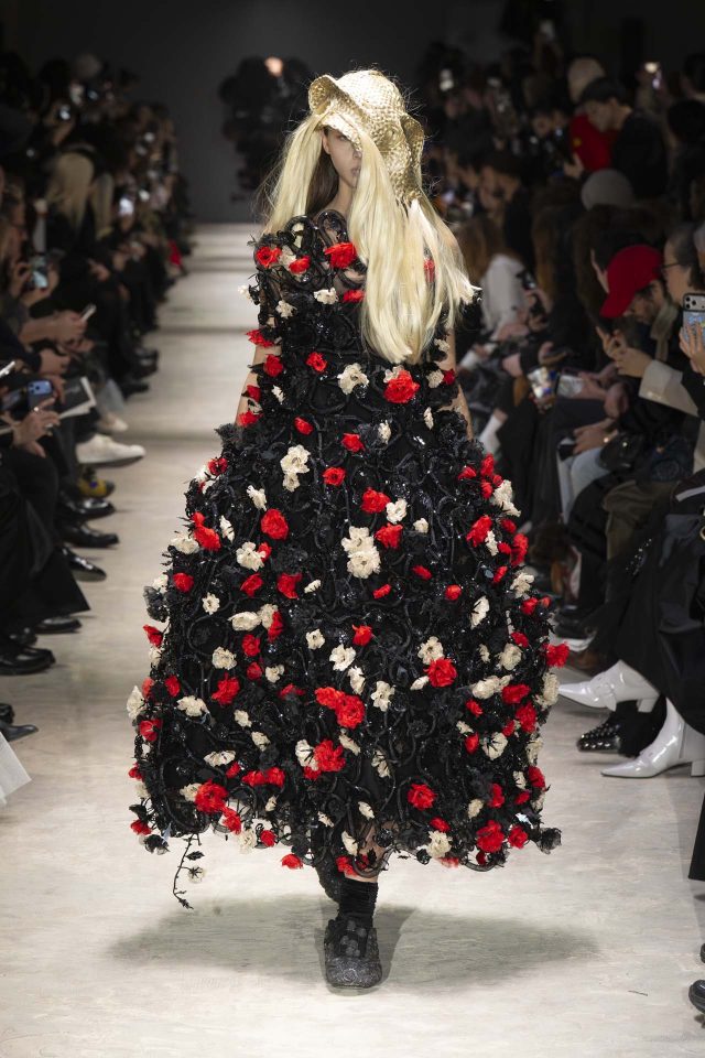 Noir by Kei Ninomiya,Fall Winter 2026 2027,Prêt a porter