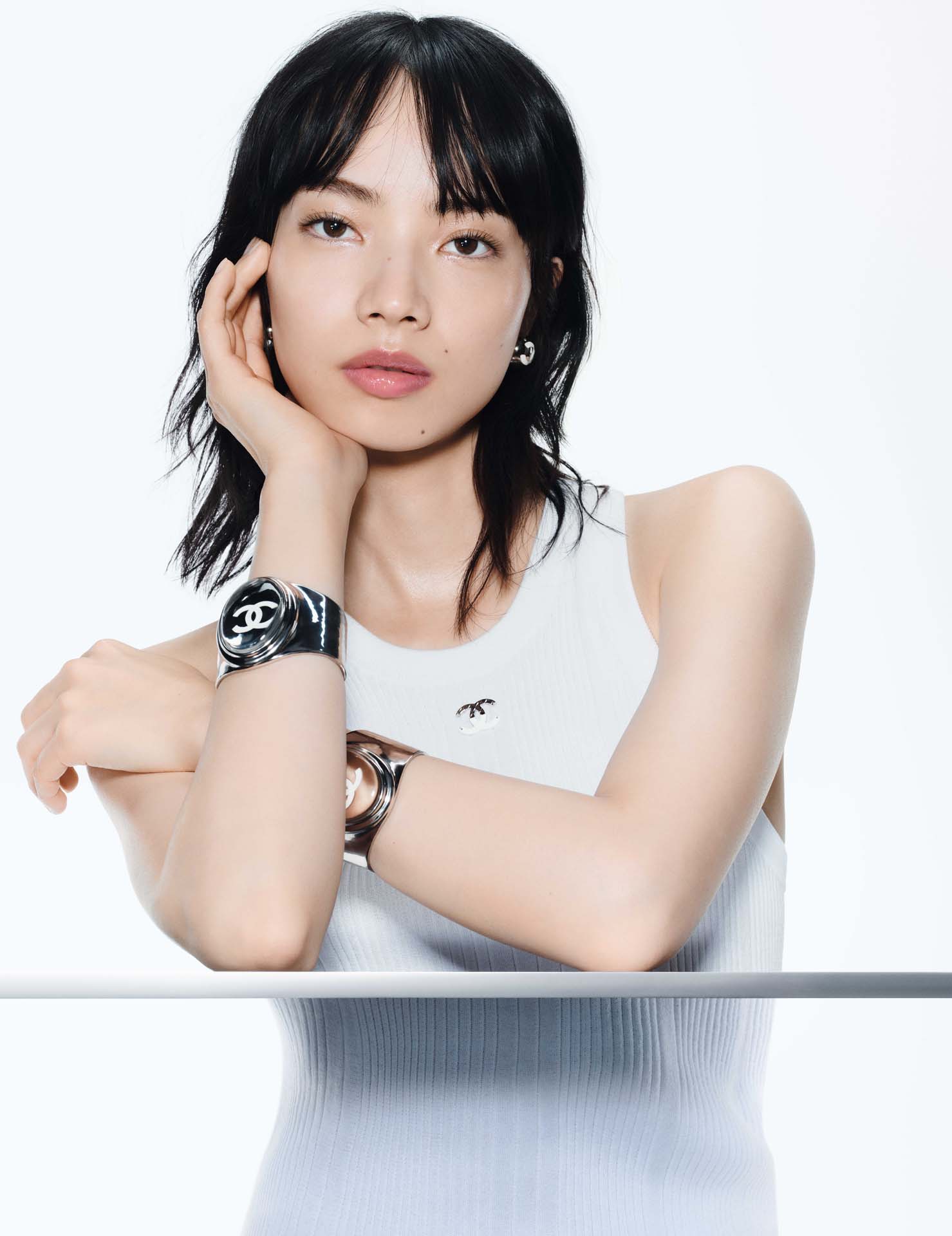 3Dバイオ技術で輝く、小松菜奈とシャネルの新ライン「エクラ プルミエ