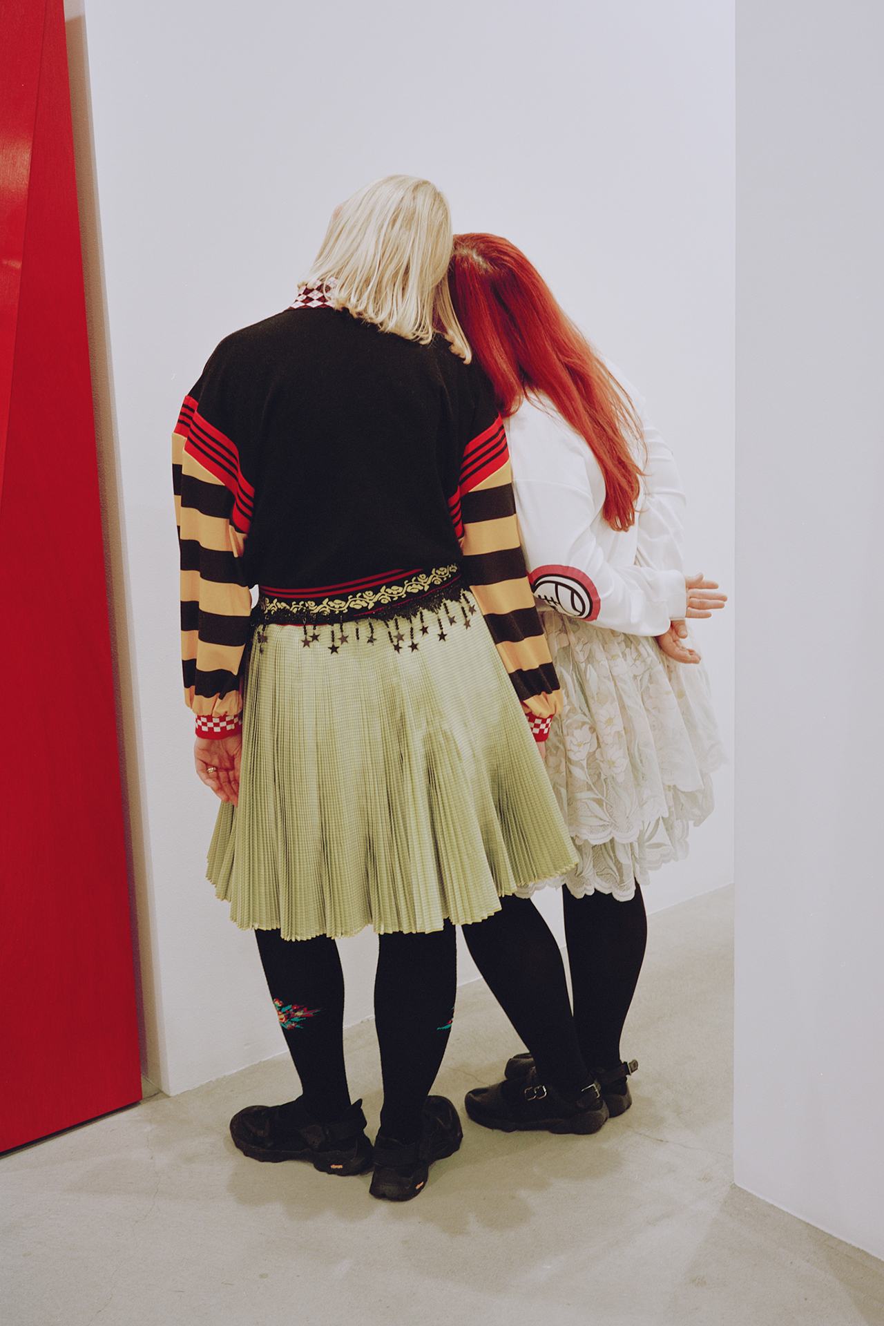 二人が出会ったのは運命だと思う」チョポヴァ ロウェナが共有する 